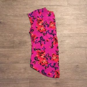 Floral print blouse 💜❤️🧡💛🖤